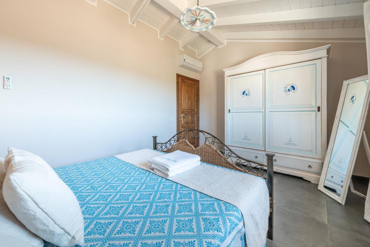 Villa Sa Rocca Junior & Suite Chia Exteriér fotografie