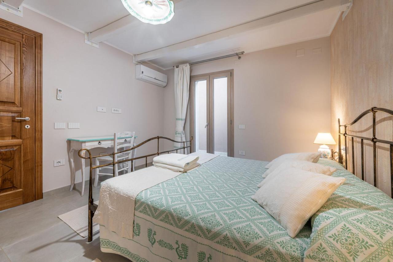 Villa Sa Rocca Junior & Suite Chia Exteriér fotografie